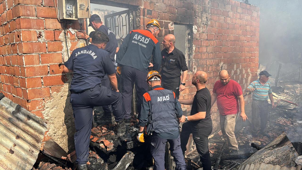 Karabük’ü yasa boğan yangın: Ailesinin evde yalnız bıraktığı iki yaşındaki çocuk yangında öldü